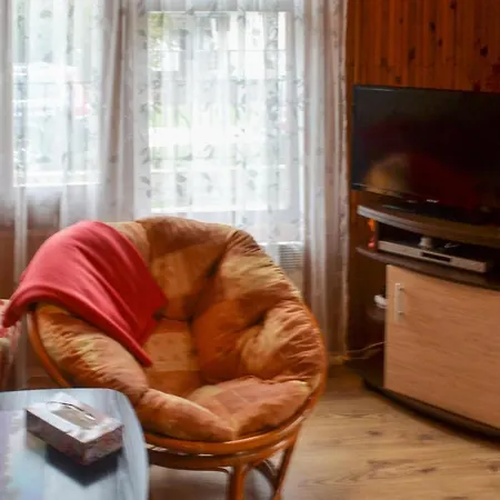 Amazing In W/ 1 Bedrooms Casa vacanze Balatonmáriafürdő
